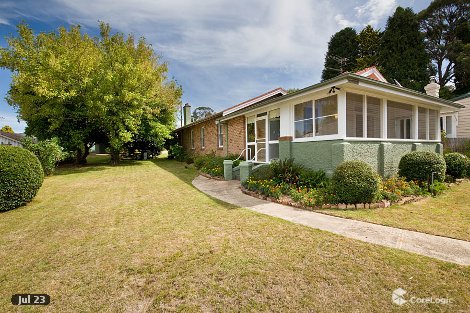 59 Govetts Leap Rd, Blackheath, NSW 2785