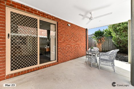 4/4 Bay Laurel Cl, Lynbrook, VIC 3975