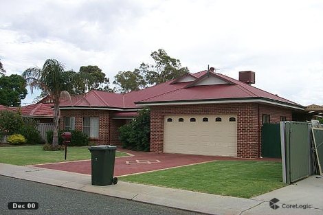 4 Woodall Ct, High Wycombe, WA 6057