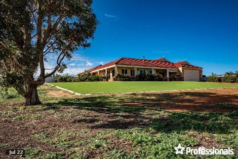 7 Redcliffe Con, White Peak, WA 6532