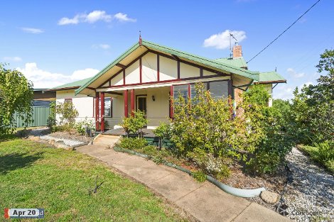 10 Harbeck St, Heyfield, VIC 3858