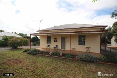 24 Loughnan St, Coolamon, NSW 2701