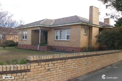 15 Macfarlane St, Heyfield, VIC 3858