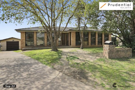 11 Brial Pl, Minto, NSW 2566