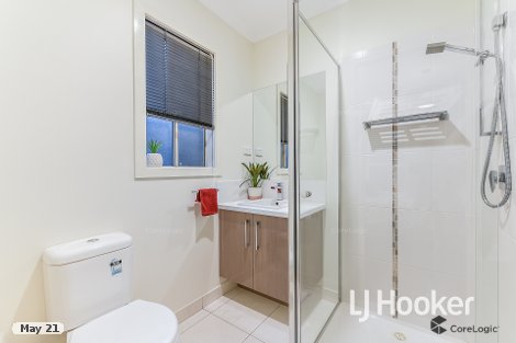 21 Waler Cct, Clyde North, VIC 3978