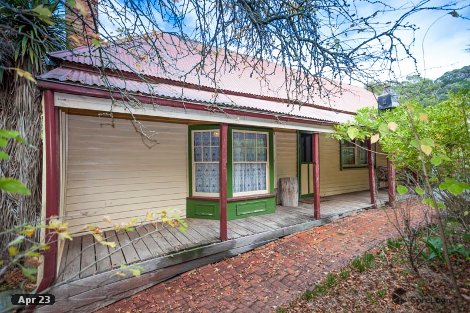 24 Alexanders Rd, Trentham, VIC 3458