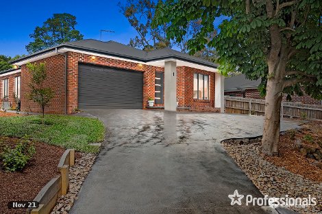 1 Cecilia Pl, Wandin North, VIC 3139