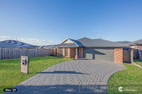 26a Finch Cres, Aberglasslyn, NSW 2320