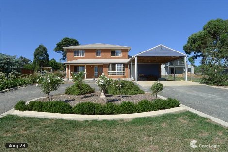 35 Urquhart St, Gordon, VIC 3345