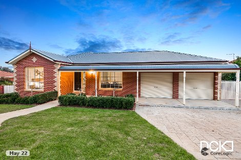 9 Erniold Rd, Strathdale, VIC 3550