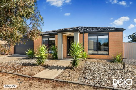 12 Crossley Ave, Epsom, VIC 3551