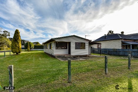 28 Railway Tce, Tantanoola, SA 5280