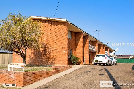 2/39 Church St, West Tamworth, NSW 2340