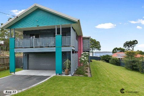 206 Kate St, Macleay Island, QLD 4184