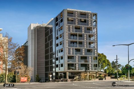 306/5 Sovereign Point Ct, Doncaster, VIC 3108