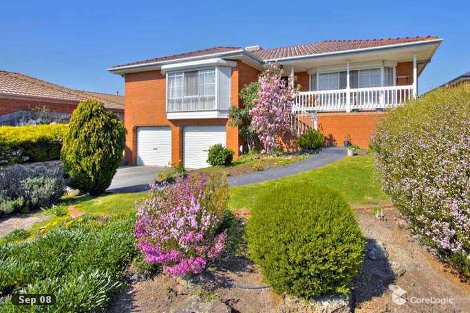 4 Cheshunt Dr, Hallam, VIC 3803