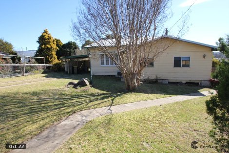 110 Wood St, Tenterfield, NSW 2372