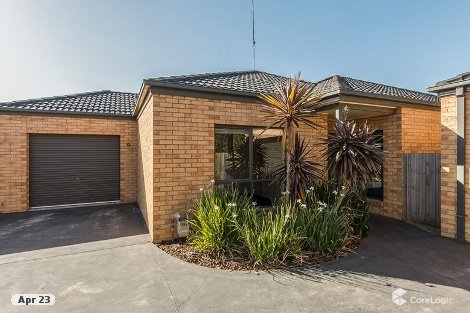 2/25 Schmitt Ct, Whittington, VIC 3219