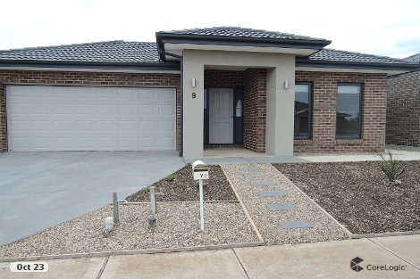 9 Edwin Cl, Manor Lakes, VIC 3024