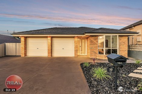 19 Birmingham Dr, Craigmore, SA 5114