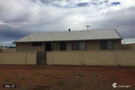 100 Forrest St, Coolgardie, WA 6429