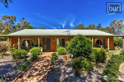 21 Grays Lane, Osbornes Flat, VIC 3691