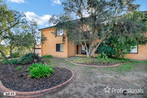 2/9 Henschke Ave, Tolland, NSW 2650