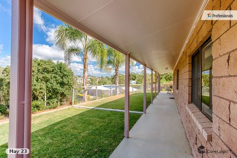 5 Acacia Cir, Southside, QLD 4570