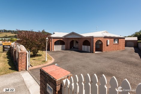 11 Racecourse Cres, Turners Beach, TAS 7315