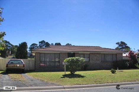 4 Jilba Pl, Oak Flats, NSW 2529