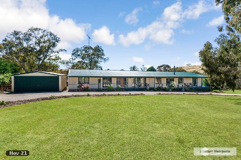 17 Nicholson St, Pyalong, VIC 3521