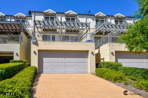 6 Jane Jarvis Way, Macquarie Links, NSW 2565