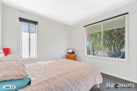 8 James St, Moe, VIC 3825