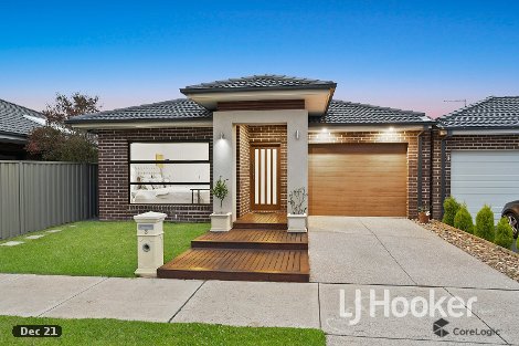 3 Boonwurrung St, Cranbourne East, VIC 3977