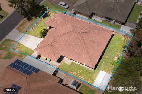 4 Tudor Cl, Petrie, QLD 4502