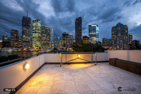 19 Wicklow St, Kangaroo Point, QLD 4169