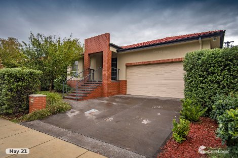 36 Eggleston Cres, Chifley, ACT 2606