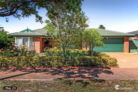 22 Chisholm Dr, Caroline Springs, VIC 3023