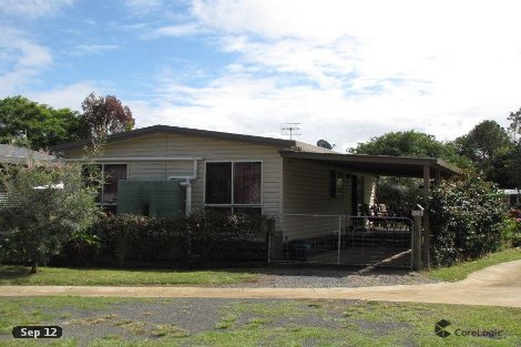 16 Hassall St, Esk, QLD 4312