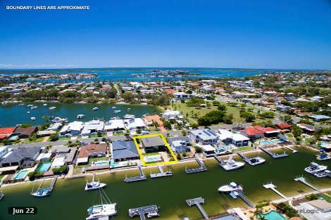 42 Lindsay Pde, Paradise Point, QLD 4216