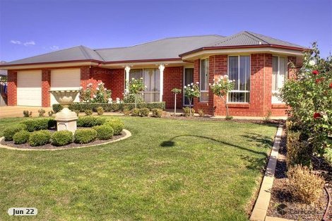 4 Dobell Pl, Lloyd, NSW 2650