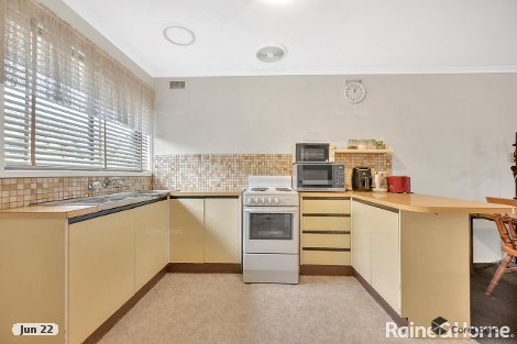 5/7 Raymond St, Melton South, VIC 3338