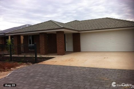 63 Tudor Cres, Smithfield Plains, SA 5114