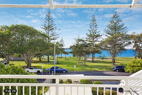 104/212 Marine Pde, Labrador, QLD 4215