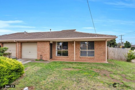 2/17 Westminster Dr, Werribee, VIC 3030