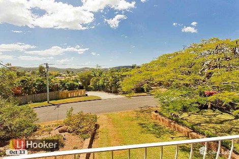 28 Wurinya St, The Gap, QLD 4061