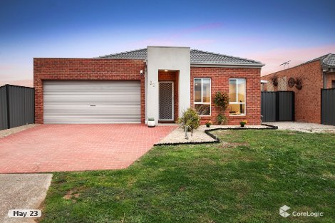 32 Lakewood Bvd, Melton, VIC 3337