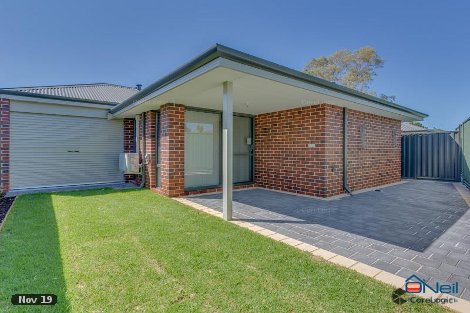 32b Foster Rd, Kelmscott, WA 6111