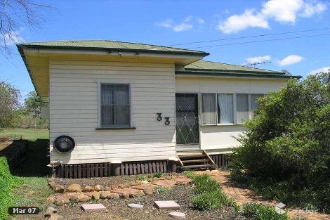 33 Main St, Meringandan, QLD 4352