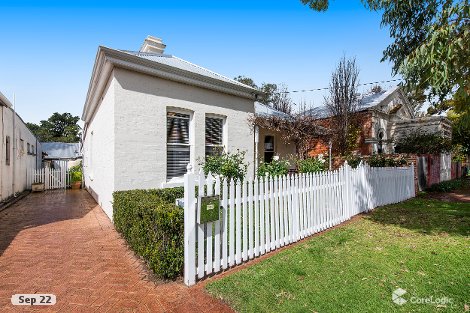 12 Station St, Guildford, WA 6055